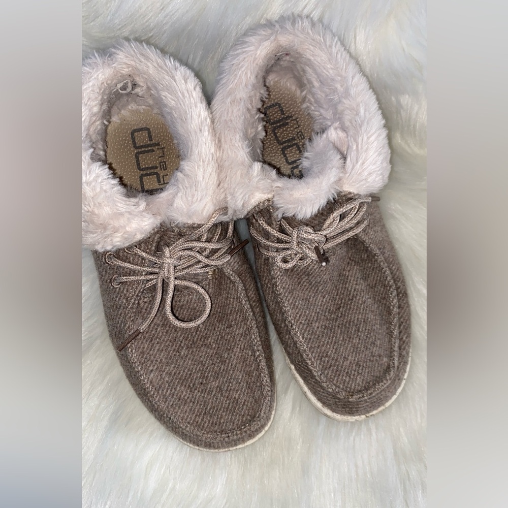 Hey Dude Taupe Fur-Lined Loafers size 9